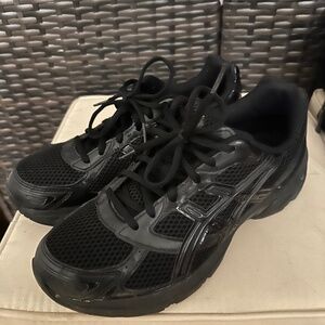 ASICS GEL-1130 Black Sneakers size 9.5